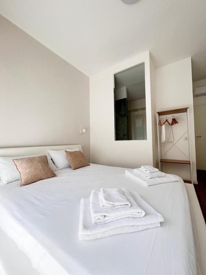 Finella Charming Rooms Bari Eksteriør billede